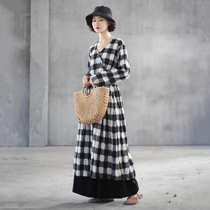 V-hals Gingham Linen Swing Dress