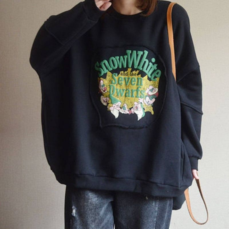 Snehvide Seven Dwarfs Print Sweatshirt